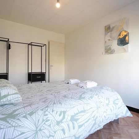 3 Chambres - Tres Grand Jardin Privee - Terrasse Privee - Garage Velo Et Moto - Parking Voiture Privee Dans La Propriete - Gere Par Presta-Zen'Services Thierville-sur-Meuse المظهر الخارجي الصورة
